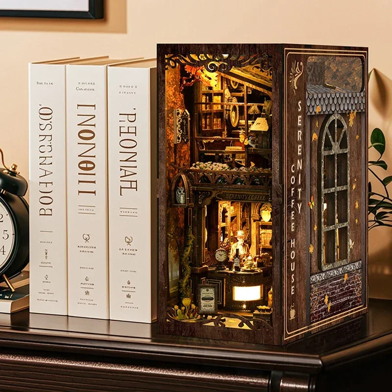 Libreria Serenity Coffee House - Diy Wooden Book Nook Kit Shelf Insert recensione e prezzo